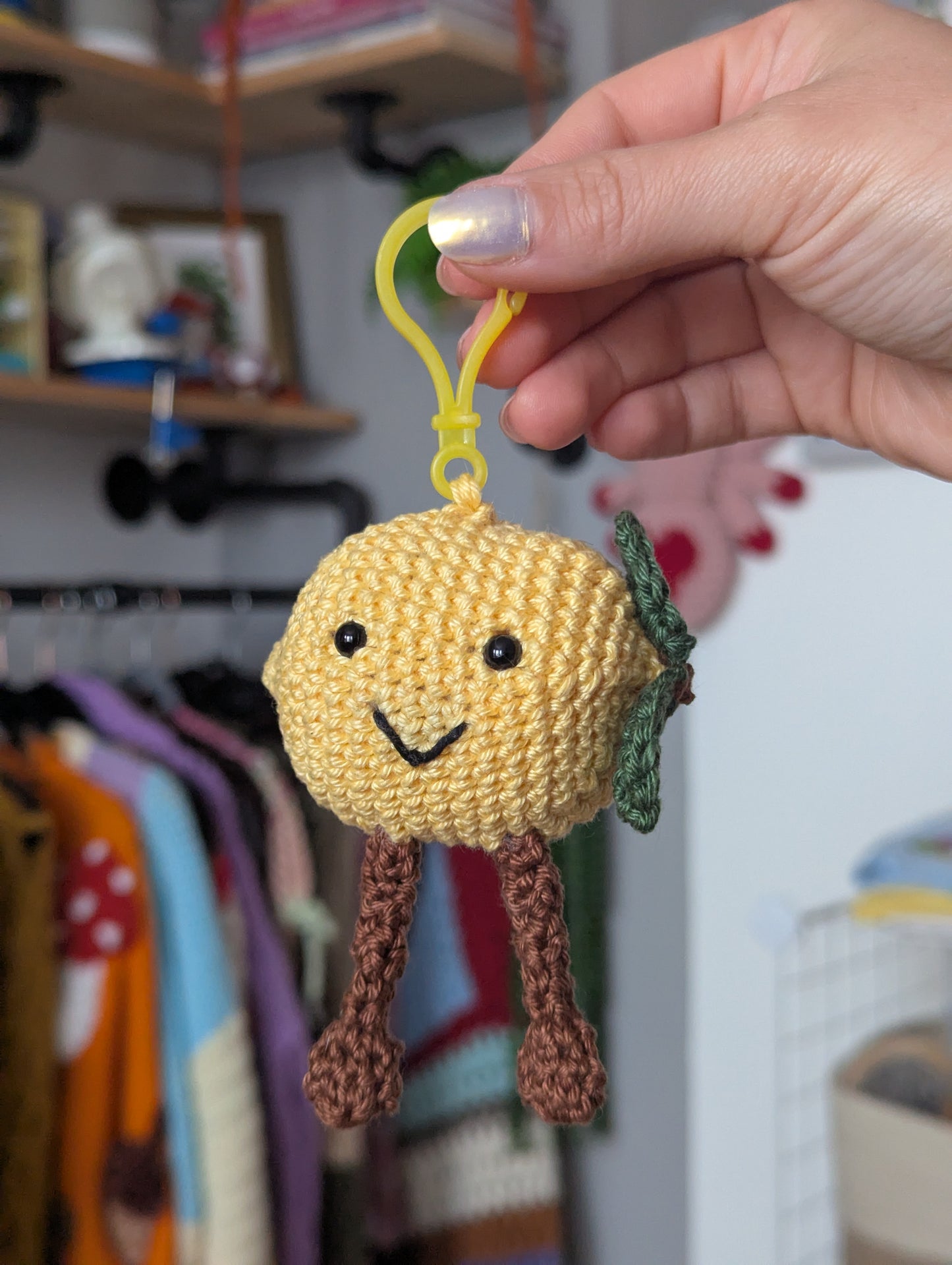 Crochet Lemon Plushie Pattern PDF - Amigurumi Bag Charm or Keychain - Beginner Friendly Fruit Toy - Crochet Pattern - Instant Download