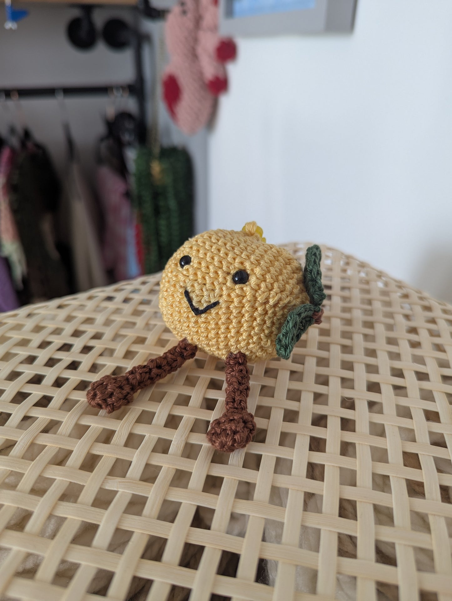 Crochet Lemon Plushie Pattern PDF - Amigurumi Bag Charm or Keychain - Beginner Friendly Fruit Toy - Crochet Pattern - Instant Download