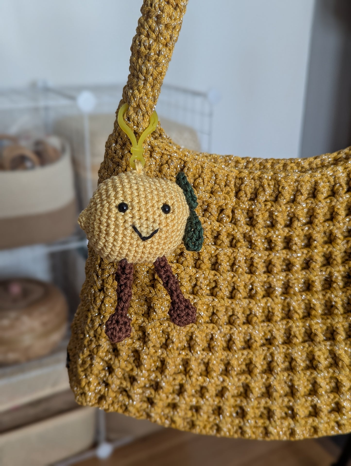 Crochet Lemon Plushie Pattern PDF - Amigurumi Bag Charm or Keychain - Beginner Friendly Fruit Toy - Crochet Pattern - Instant Download