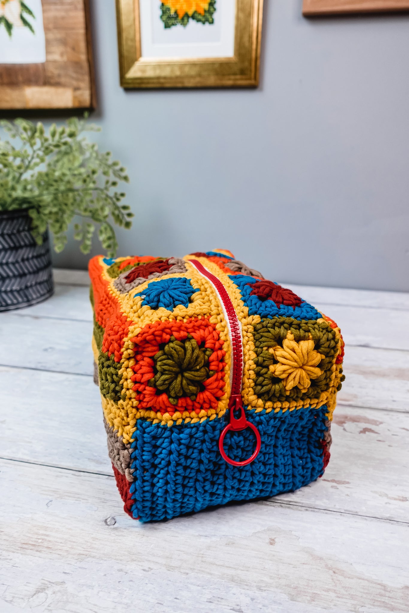 Crochet Makeup Bag WRITTEN PATTERN, Crochet Bag Written Pattern, Crochet Bag, Auburn Crochet Makeup Bag, Brunaticality