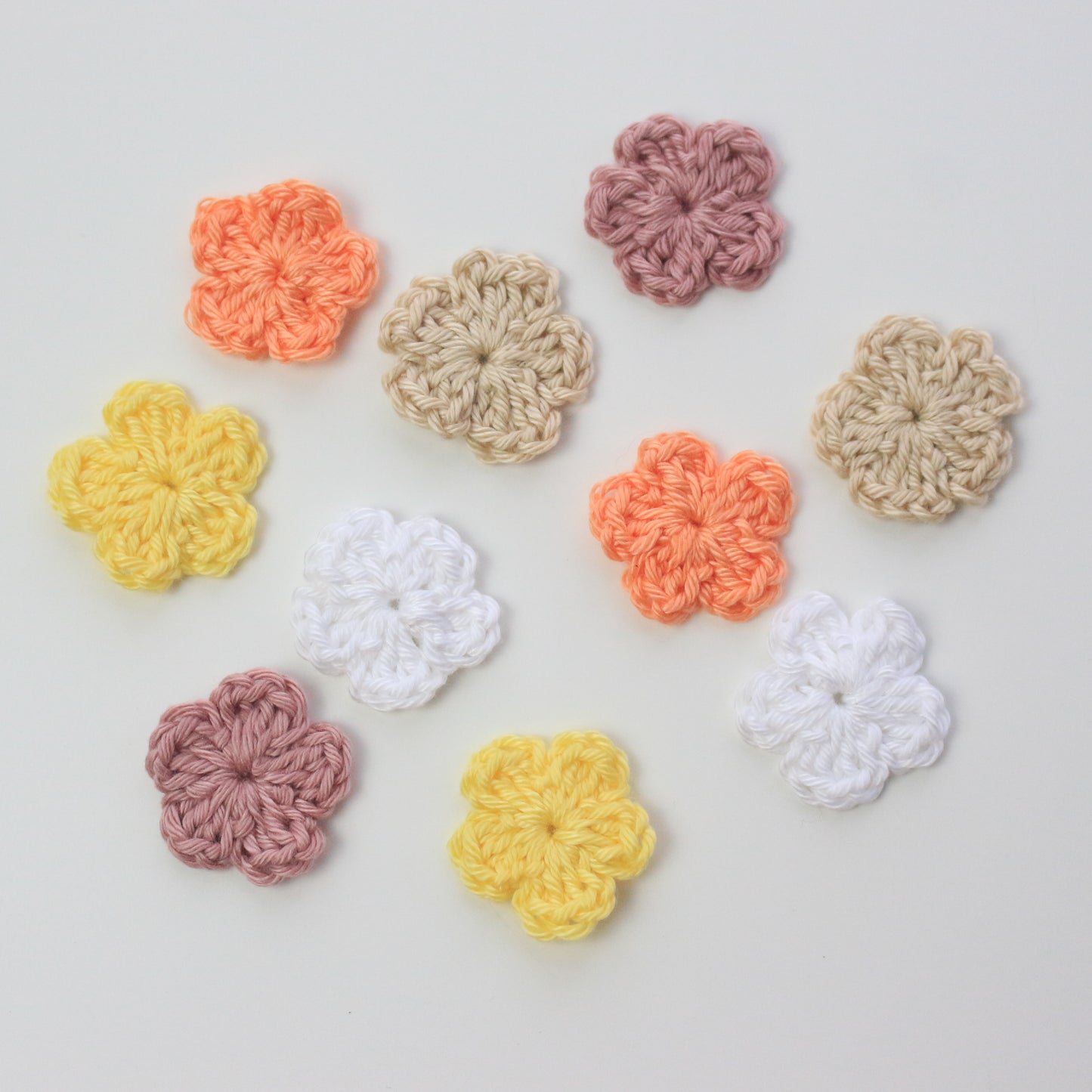 Crochet Mini Flower Written Pattern, crochet flower chart and written instructions, flower crochet pattern, tiny crochet pattern