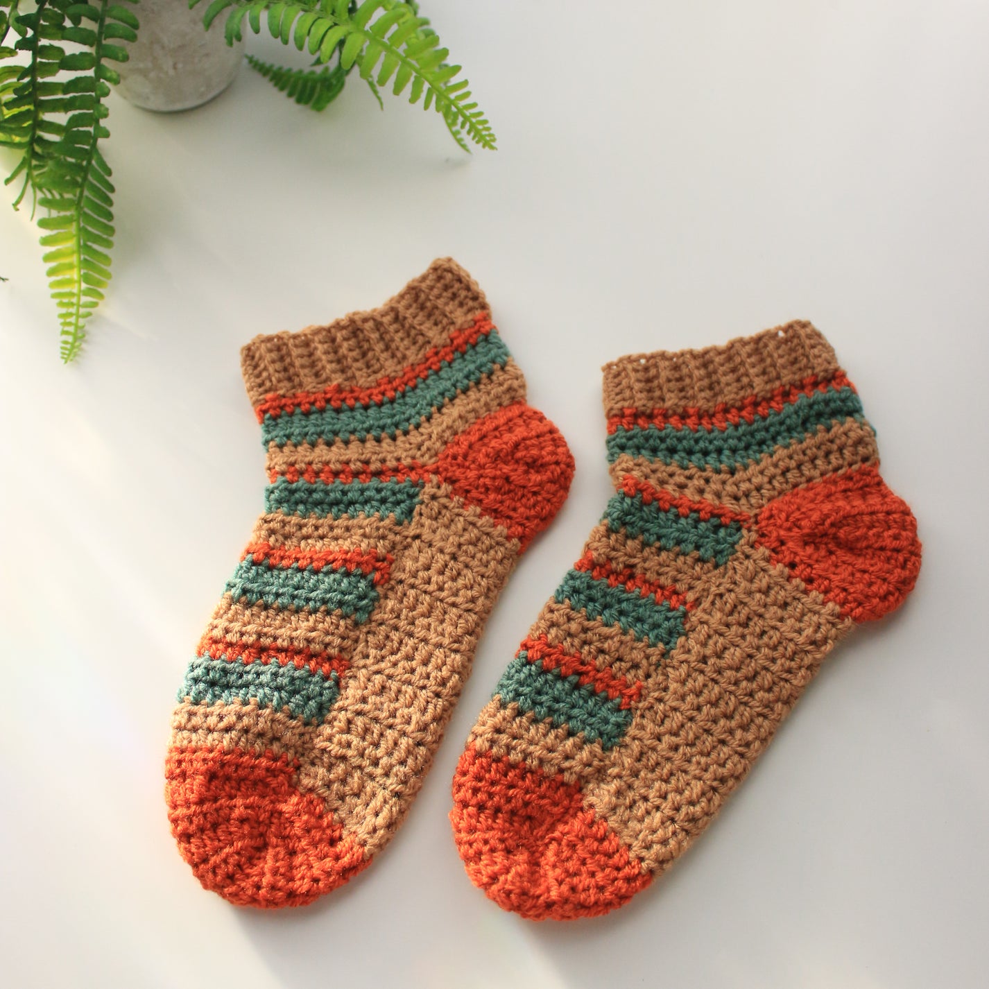 Crochet Socks Written Pattern, The Flat Crochet Socks Pattern, Easy Cr