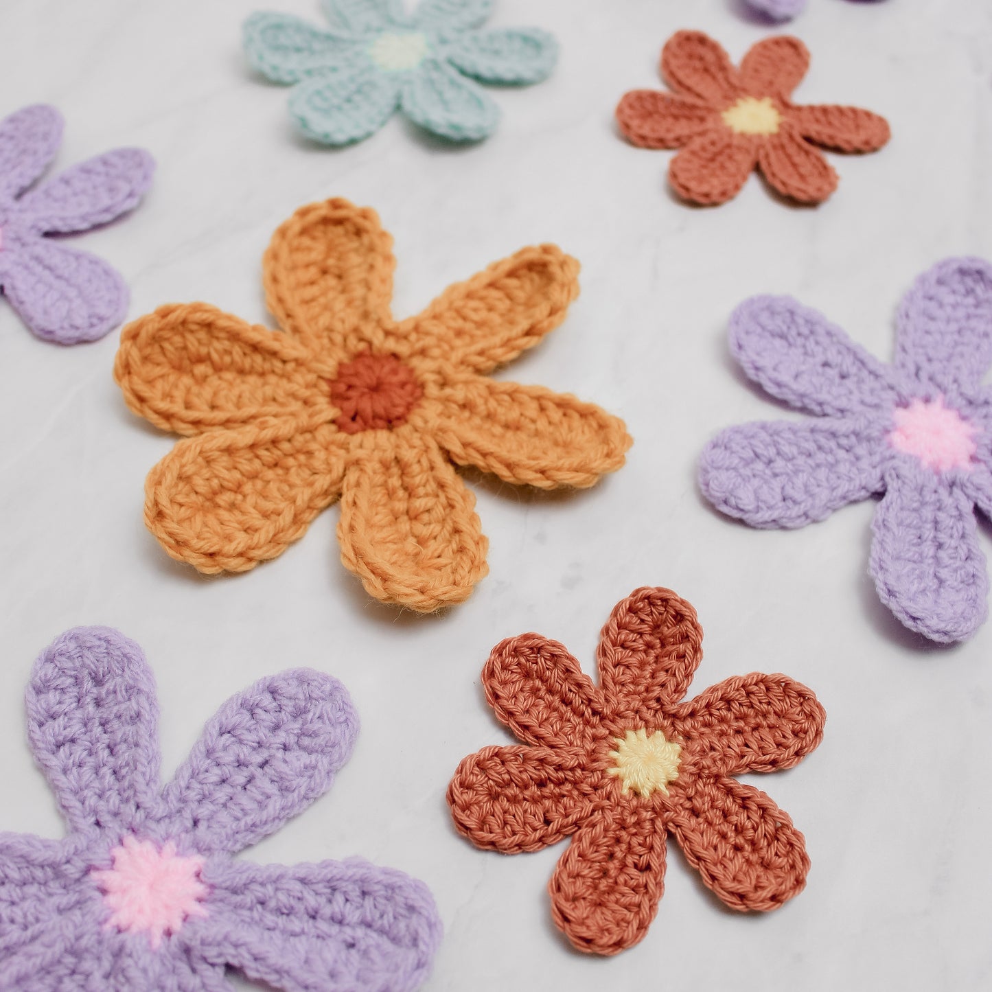 Crochet Retro Flower Written Pattern, Groovy Crochet Flower Pattern by Brunaticality