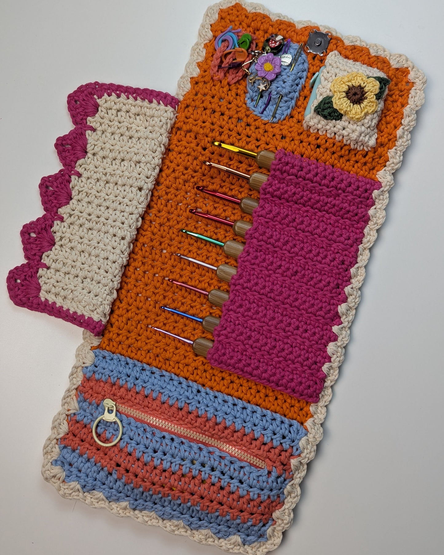 Crochetto Hook Case - Crochet Organizer Pattern, Crochet Hook Organizer Case Pattern, Crochet Pattern Storage Bag (PDF Download)
