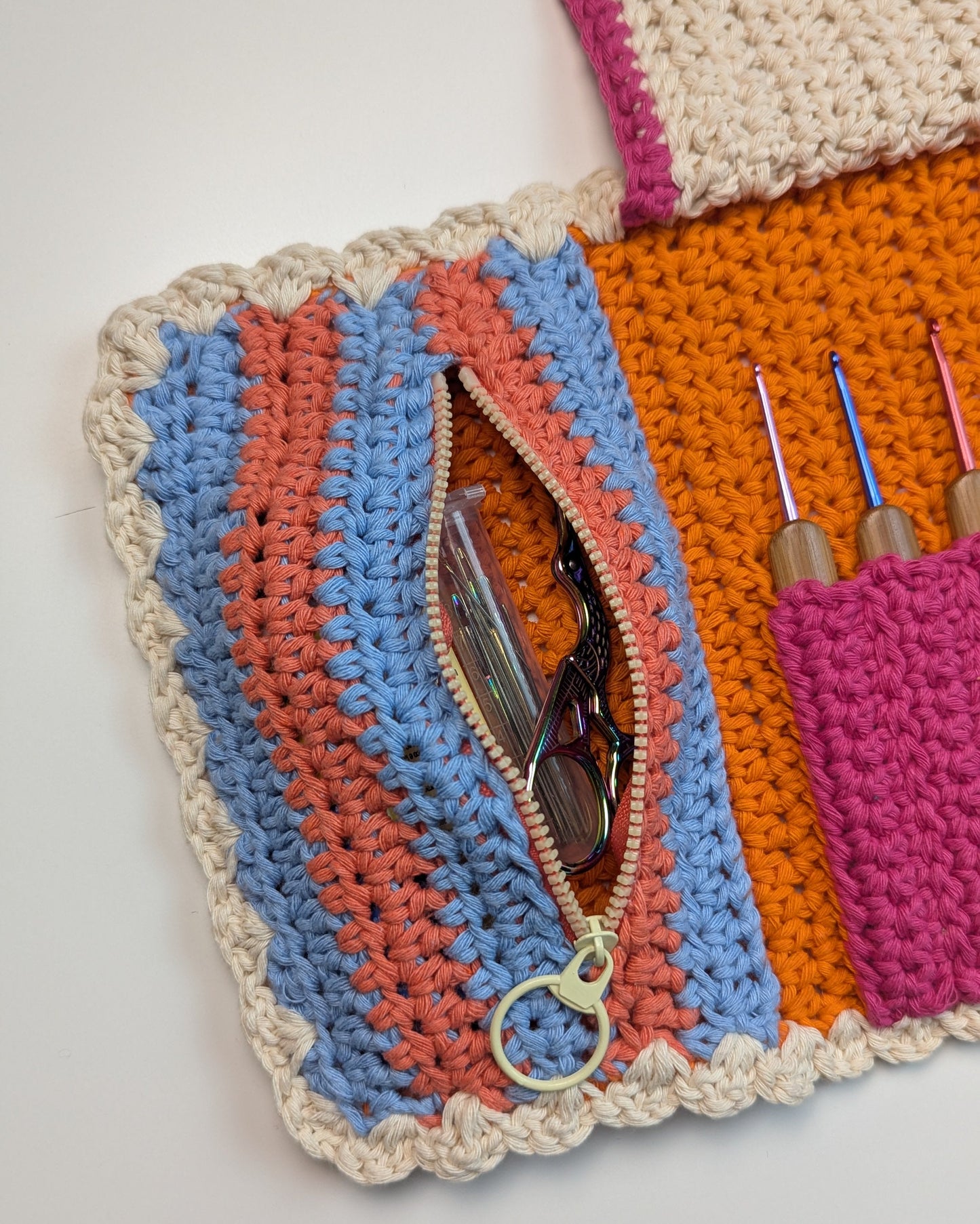 Crochetto Hook Case - Crochet Organizer Pattern, Crochet Hook Organizer Case Pattern, Crochet Pattern Storage Bag (PDF Download)