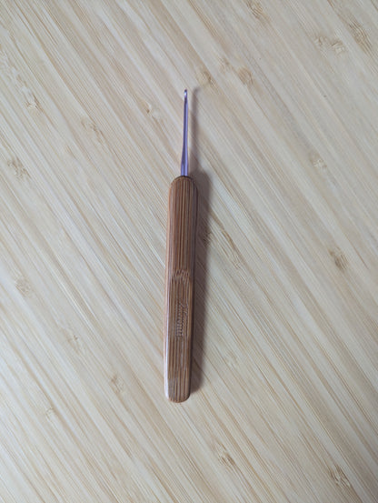 Rainbow Crochet Hooks - Choose Individual Hook or Full 9 Hook Set + Bonus Pattern(s)