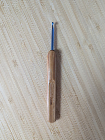Rainbow Crochet Hooks - Choose Individual Hook or Full 9 Hook Set + Bonus Pattern(s)