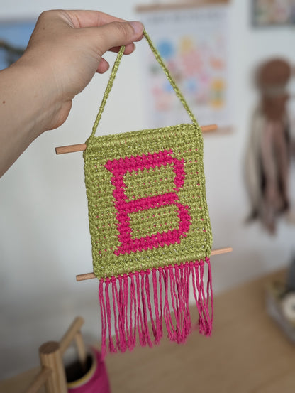 Tapestry Crochet Alphabet & Motif Charts – 20×20 Pixel Grid PDF