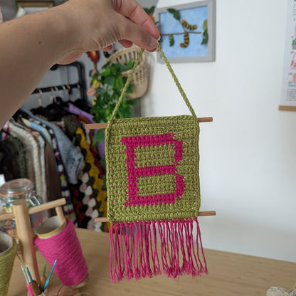 Tapestry Crochet Alphabet & Motif Charts – 20×20 Pixel Grid PDF