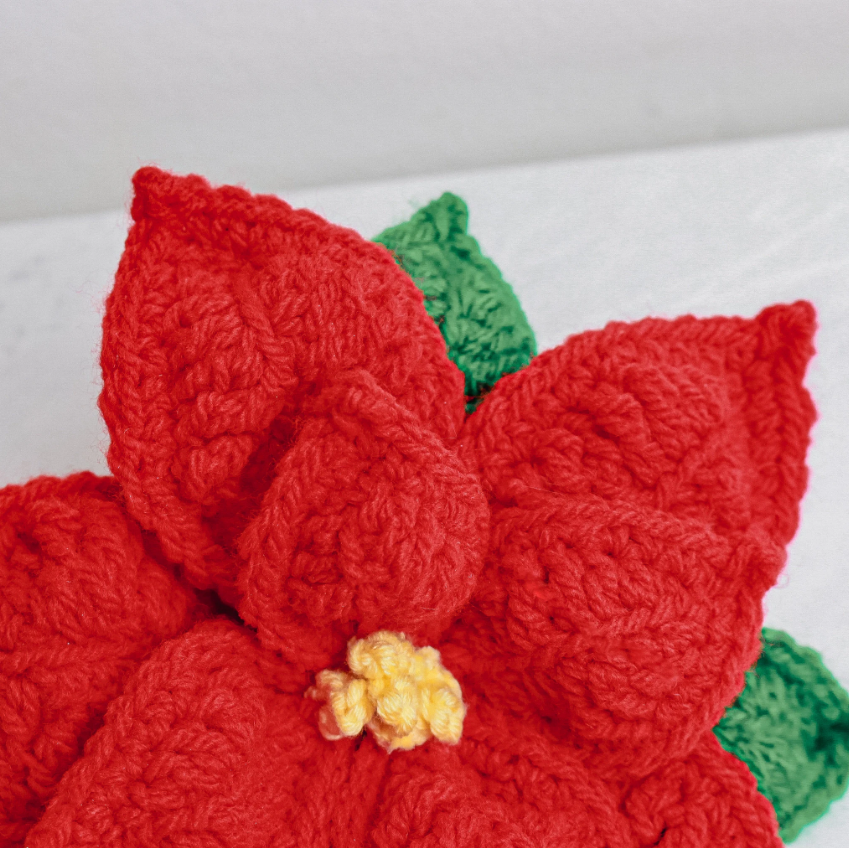 Crochet Poinsettia Flower Written Pattern by Brunaticality